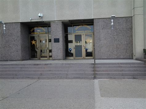 toledo city public information office|Lucas County Arrests and Inmate Search.